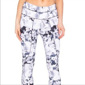 Varley White Gray Capri Leggings Womens XS